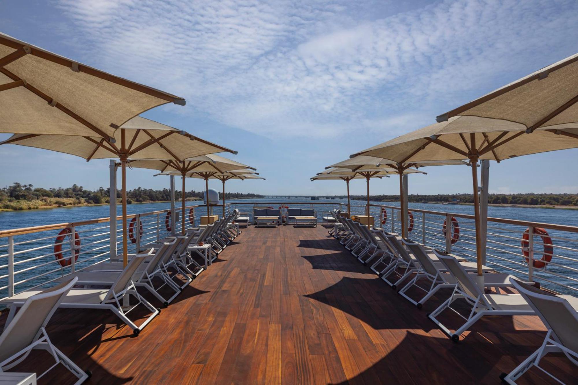 Tia Boutique Nile Cruise - Every Monday From Luxor For 04 & 07 Nights - Every Friday From Aswan For 03 & 07 Nights エクステリア 写真